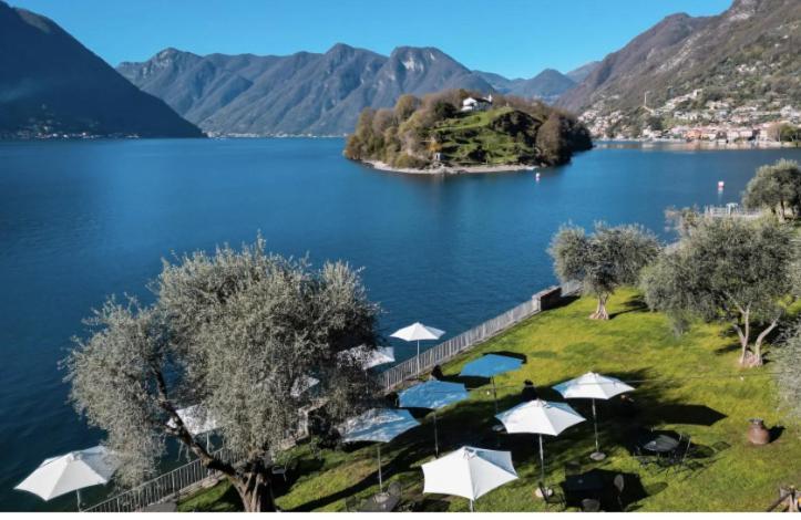 Villa Lora